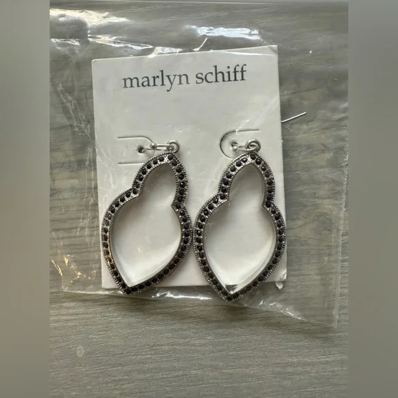 NWT/NWOT Marlyn Schiff Earrings and Bracelet Bundle - Picture 8 of 12